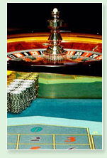 image of a roulette table and casino chips - wynn casino