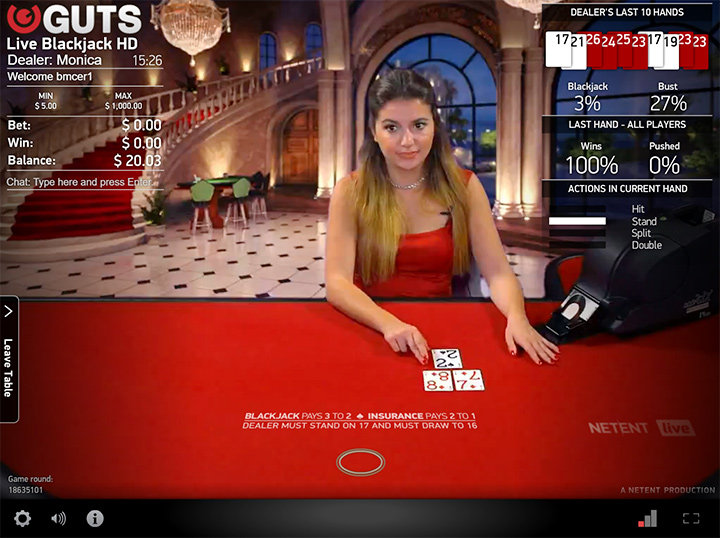 Der Blacjack-Live-Händler Monica bei Guts.com Online Casino.